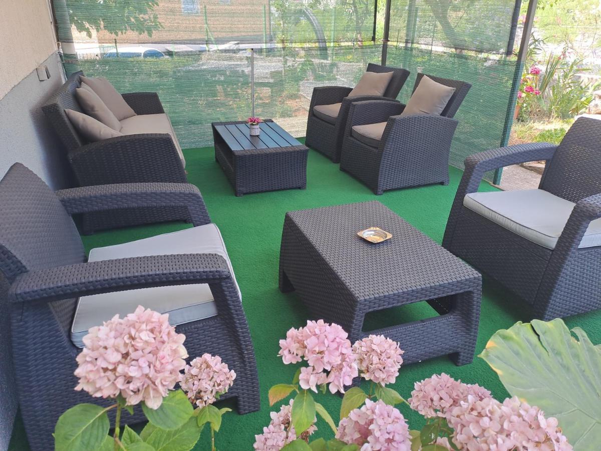 Studio Apartments Maslinik Krk Town Εξωτερικό φωτογραφία