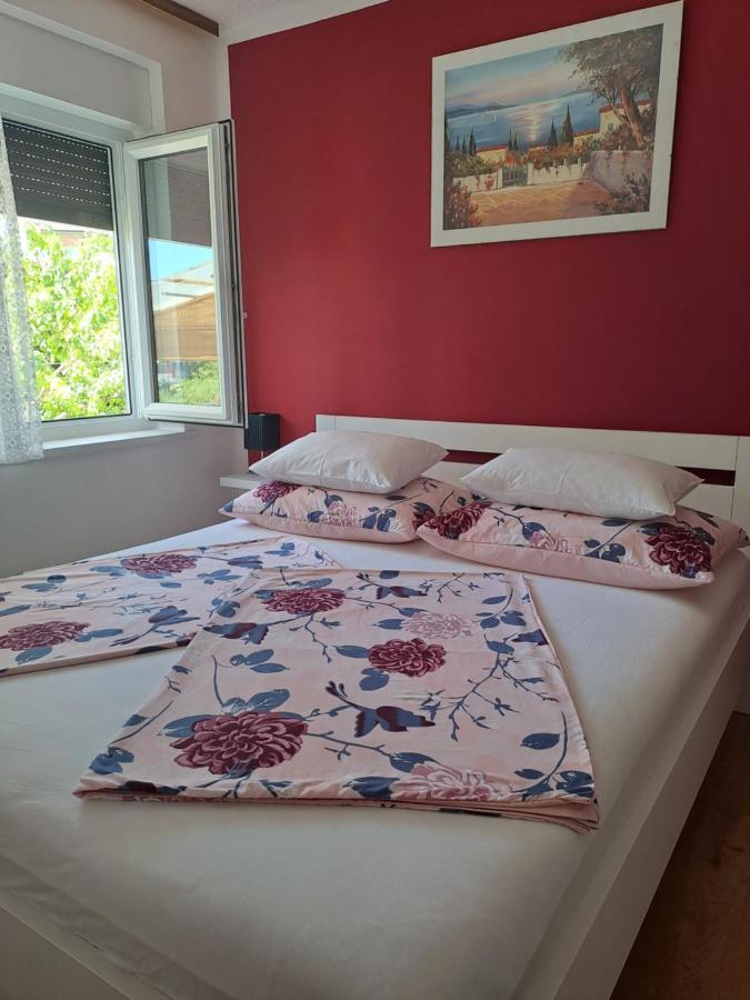 Studio Apartments Maslinik Krk Town Εξωτερικό φωτογραφία